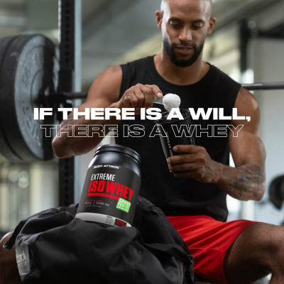 ІЗОЛЯТ ПРОТЕЇНУ BODY ATTACK EXTREME ISO WHEY 1000 Г ПОЛУНИЦЯ