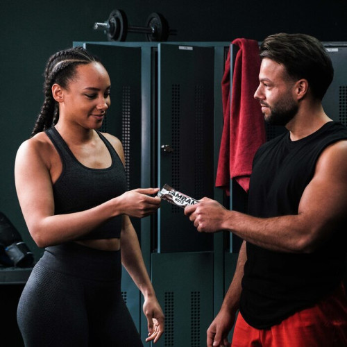 Протеиновый батончик Body Attack Yambum Nuts